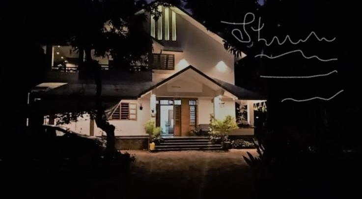 Shruthi'S Aarohi-Nature'S Retreat Mulappilangād Buitenkant foto